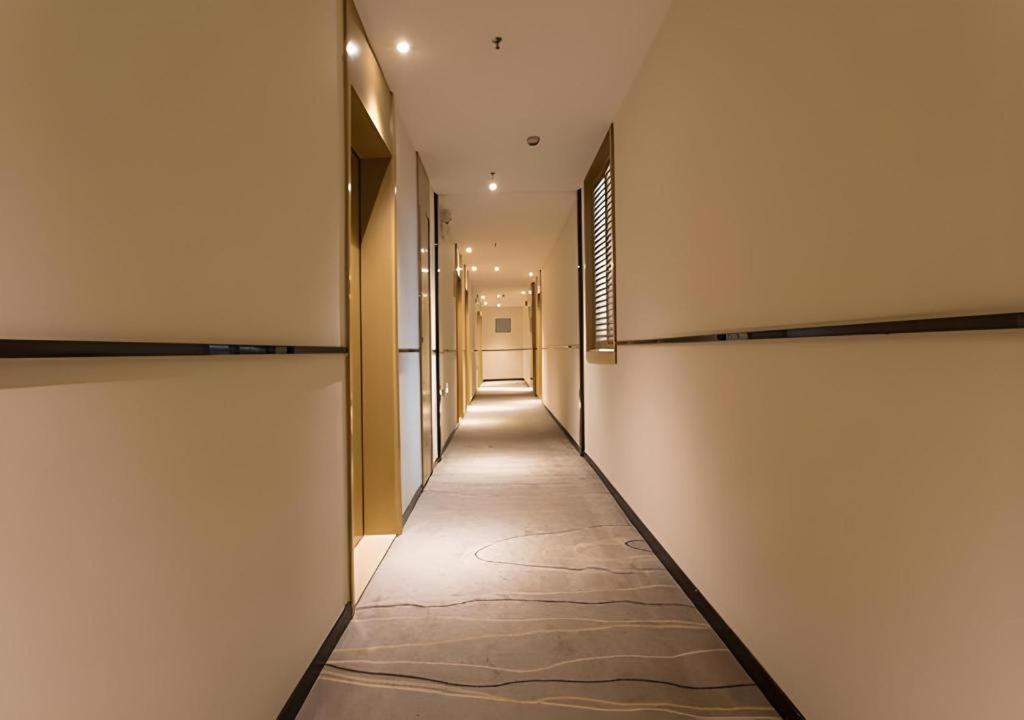 City Comfort Inn Qinzhou Port District Central Square Longmen  Dış mekan fotoğraf